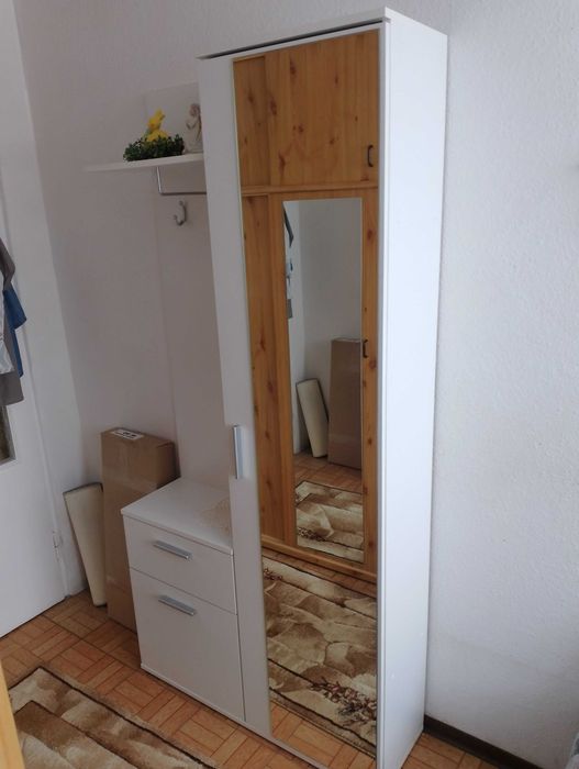 Szafka do przedpokoju