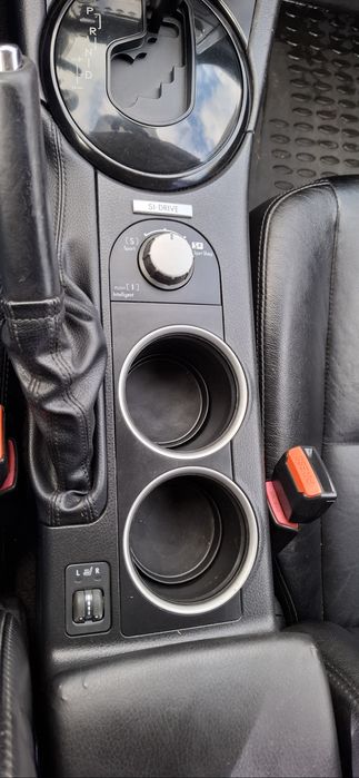 Subaru Outback 3.0 AWD symmetrical