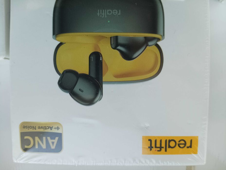 Bluetooth навушники Realfit F3 з ANC