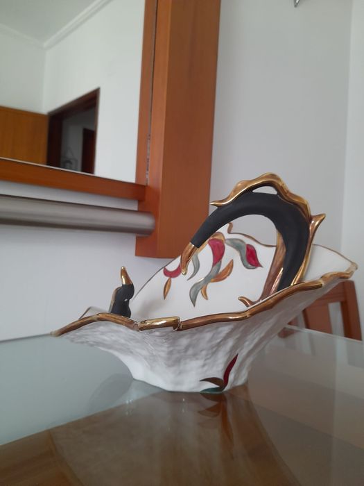 Centro de mesa com pouco uso428623760815575042