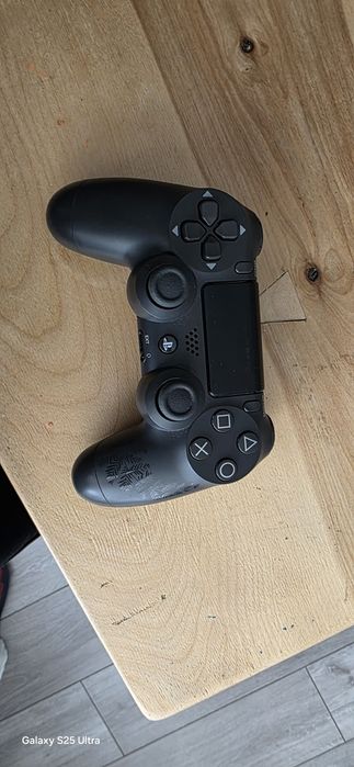 PS4 Fat 1TB Uncharted