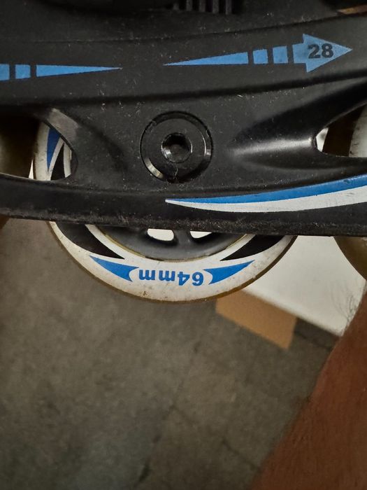 Patins em linha, criança - tamanho modificável 28-30