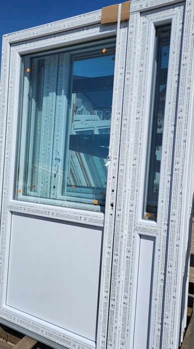 Drzwi PVC do domu biura sklepu