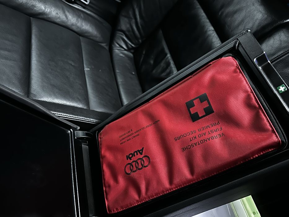 Audi A 6 C 6 Quattro 3.0 дизель полный привод