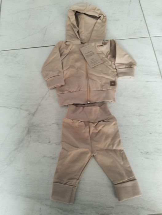 Dresik uniwersalny 56 nowy