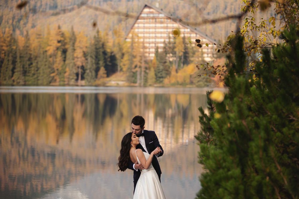 Suknia ślubna essense of australia 34