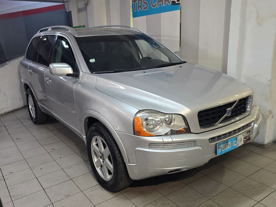 Volvo XC 90 2.4 D5 5L Nivel 2