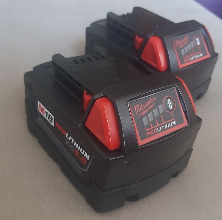 Milwakee M18 5.0Ам акумулятор ,батарея нова