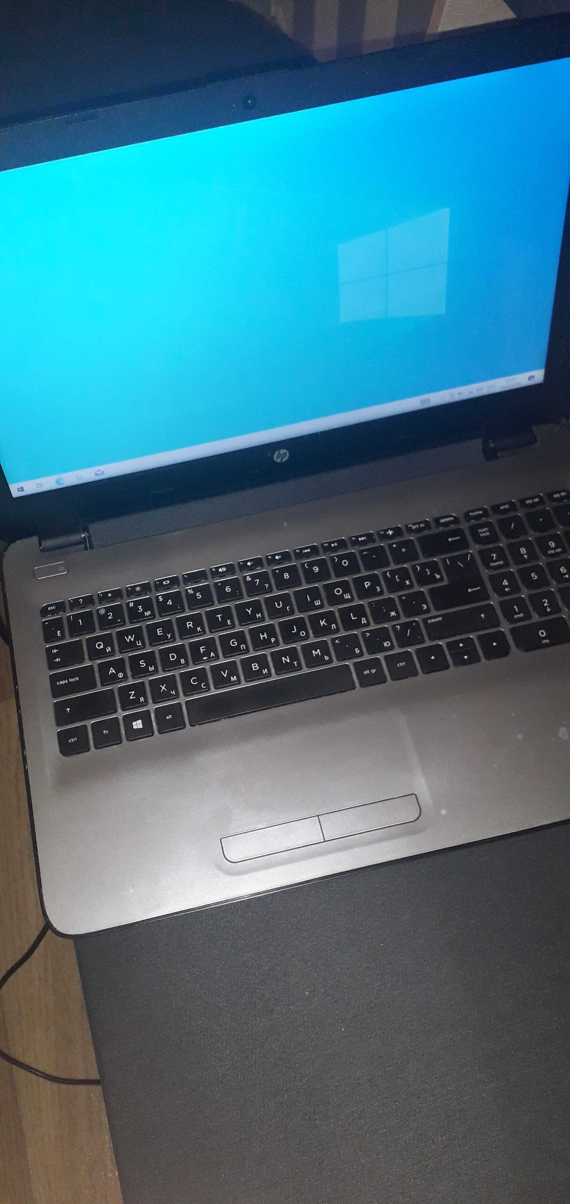 Ноутбук HP 4 ядра: 3 000 грн. - Ноутбуки Одеса на Olx