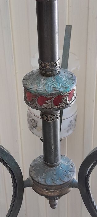 Candeeiro antigo de teto