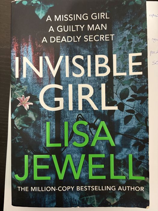 Livro Invisible Girl