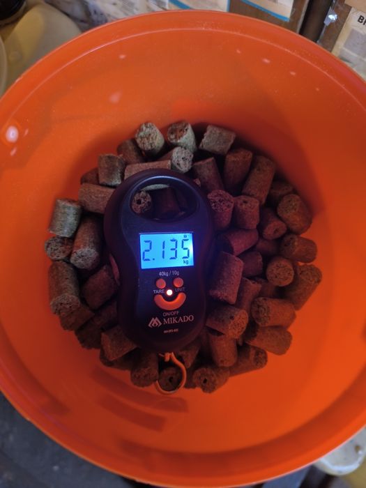 Pellet wędkarski Carp Devil 30 mm 2, 13 kg