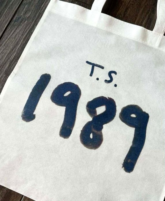 Torebka torba tote bag materiał non woven Taylor swift