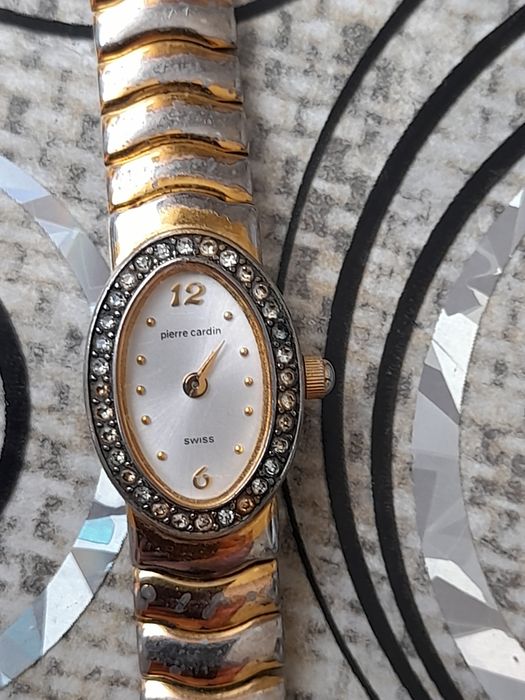 Продам часы pierre cardin swiss  б/у