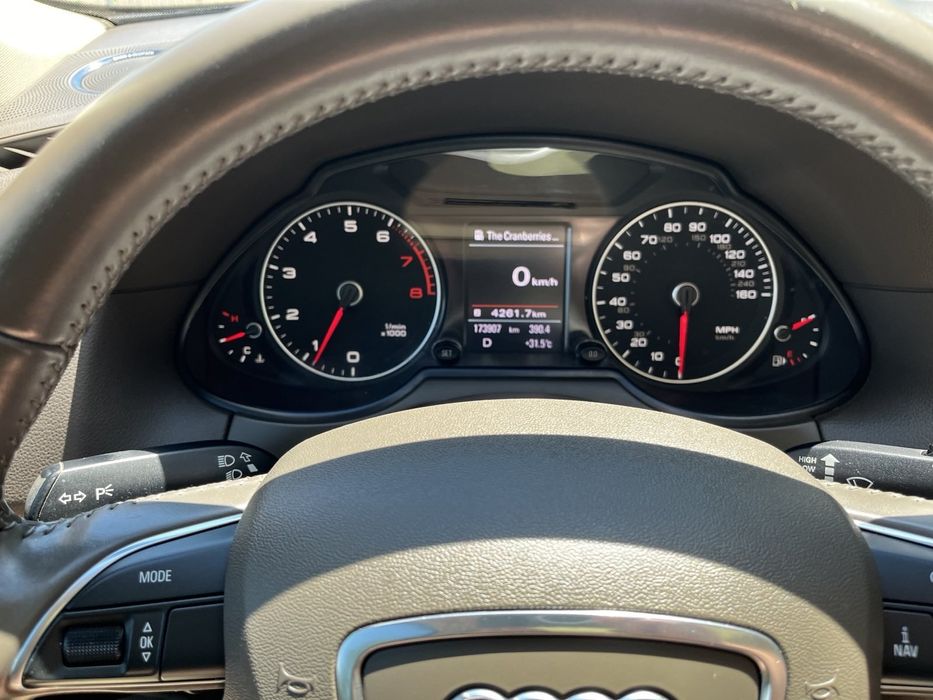 Audi Q5 PREMIUM PLUS 2012  2.0 Quattro
Автомобіль у відмінному стані,