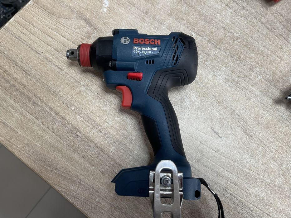 Bosch GDX 18V-180 / комбінований імпакт-гайковерт Бош