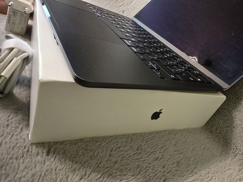 Bateria 90% MacBook Air M2 13" | 8GB / 256GB | Gwarancja | Zadbany