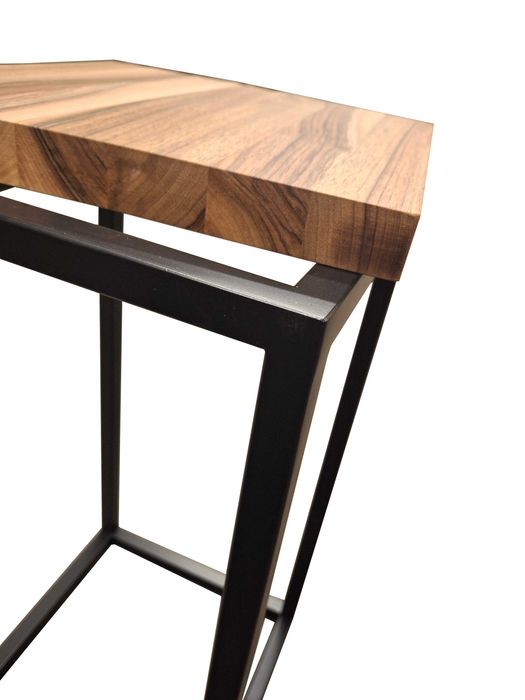 Kwietnik LOFT - ręcznie wykonany stojak na kwiaty 60cm, 30x30cm