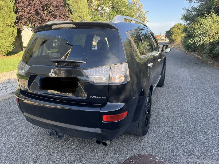 Mitsubishi outlender 2.0 did 7 lug 4x4
