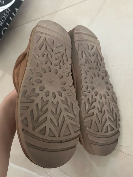 Угги уггі 37 vitto rossi