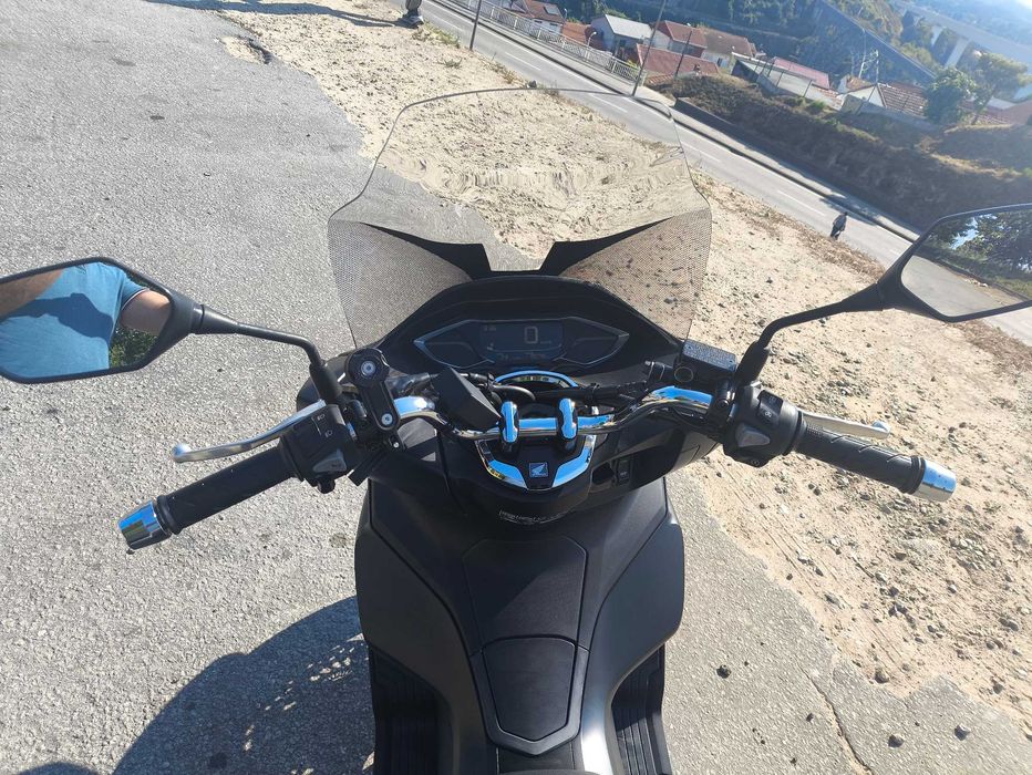 Honda PCX 125 de 10/2023 excelente