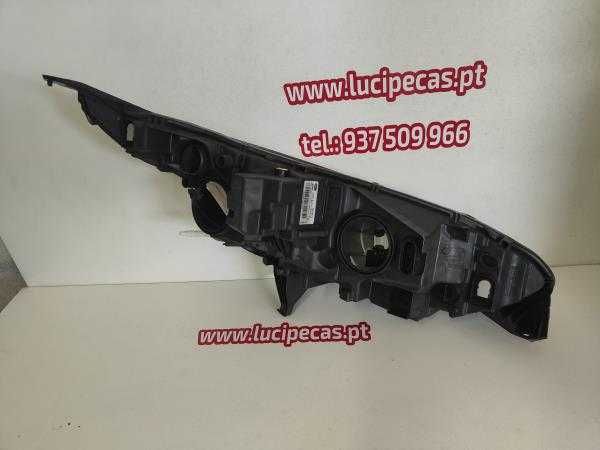 Otica Esquerda Ford Transit Courier | 130535
