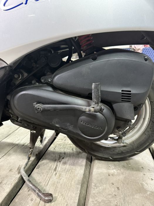 Скутер Honda Crea