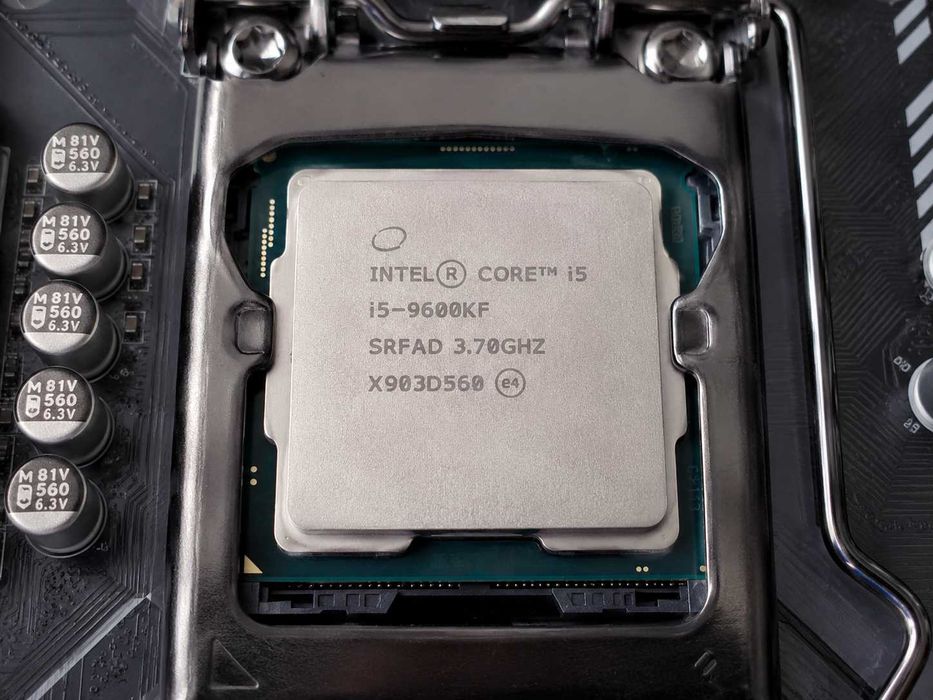PC Gaming – i5 9600KF + GTX 1660 SUPER + 16GB + SSD NVMe + MSI MPG GUNGNIR
