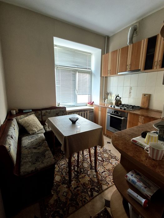 Ціна знижена!!! 2х кімнатна квартира в самому центрі міста