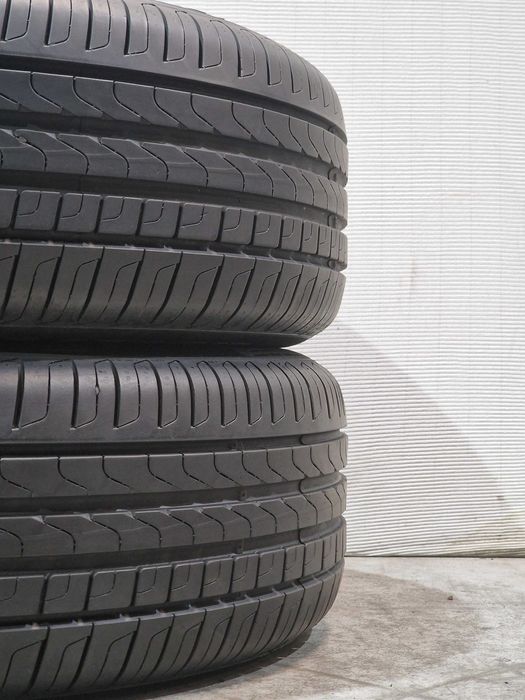 2 Pneus 225/55R17 PIRELLI (RFT) Semi Novos
