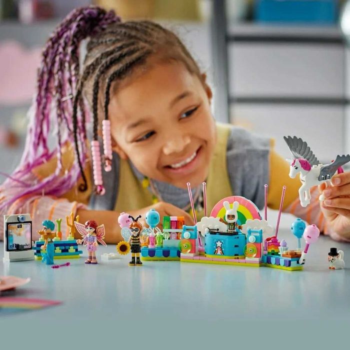 Klocki Lego Friends 42661 Bal przebierańców z jednorożcem i wróżką