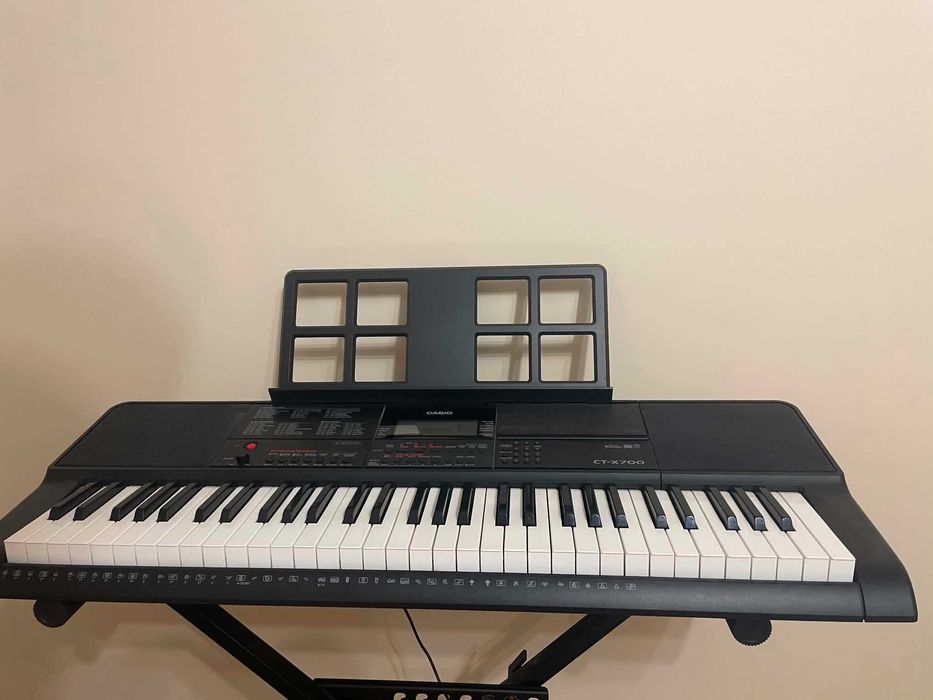 Keyboard Casio ct-x700