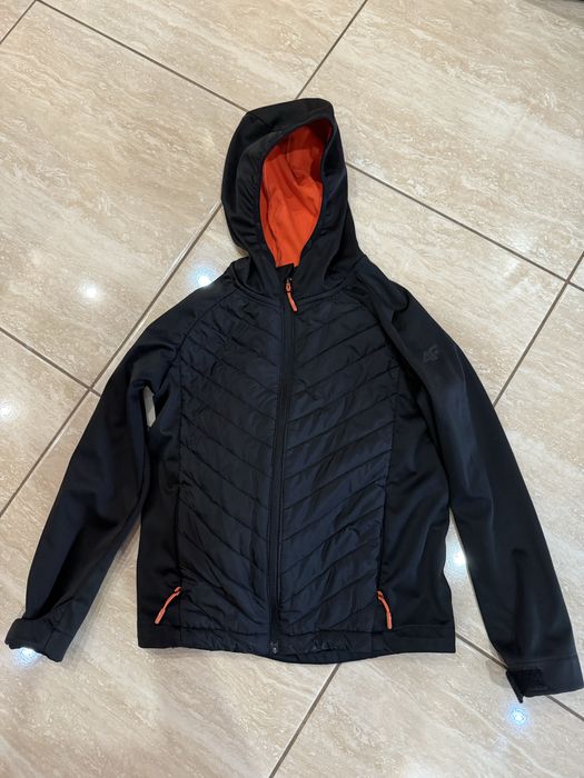 Продам курточку F4 для хлопчика