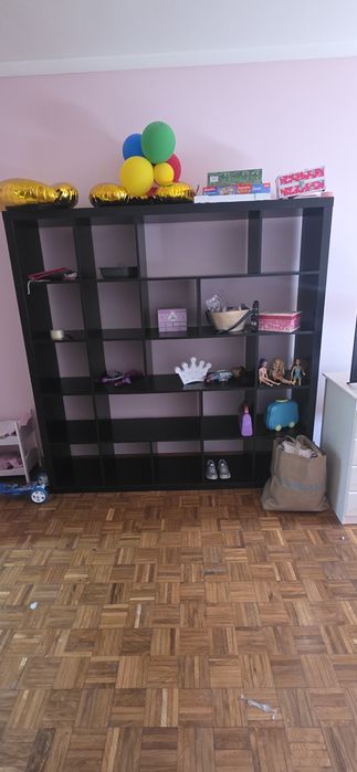 2 Estantes  para arrumacao tipo brinquedos