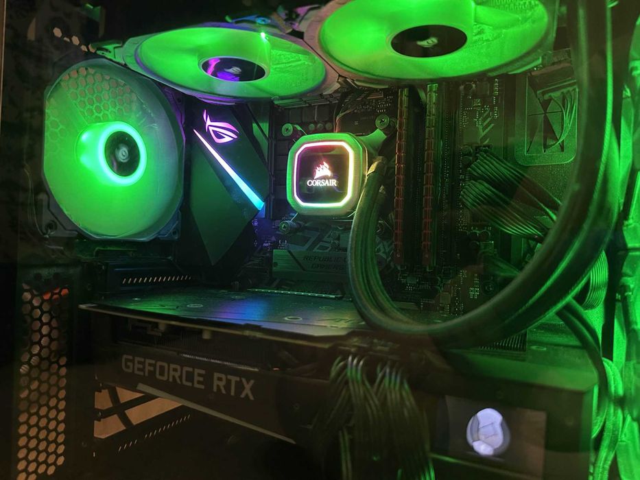 Wydajny komputer gamingowy – RTX 3070, i7-9700K, 32GB RAM, Corsair