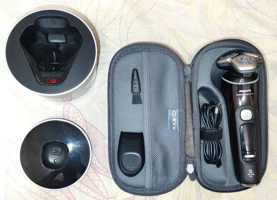 Philips Shaver i9000 Prestige Ultra (модель XP9400/31)