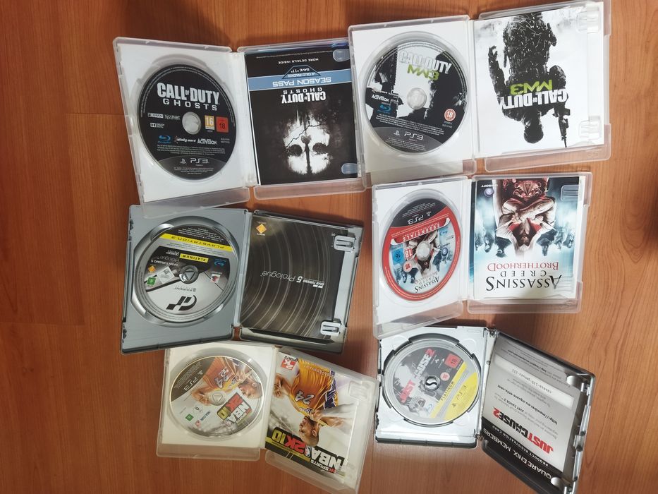 Jogos ps3 normais e move