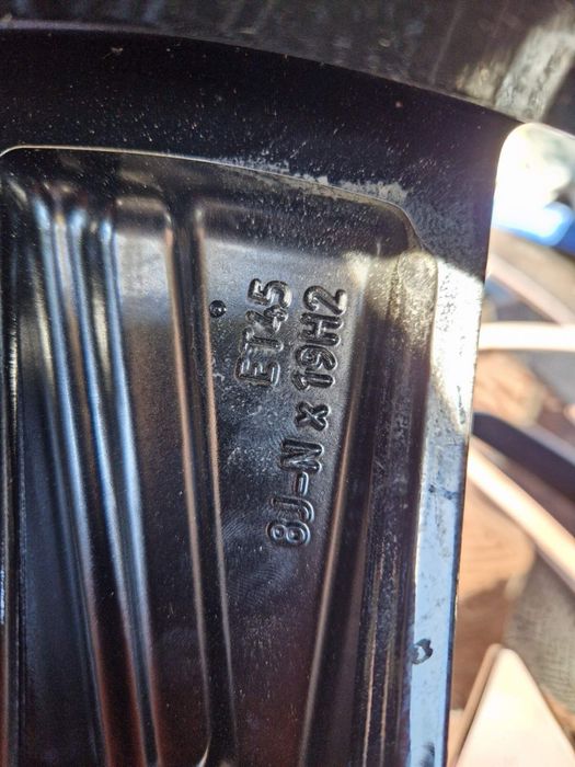 235 /55R19 105 VXL //255/50R19 107VXLдиски на volkswagen id 4 /id 5