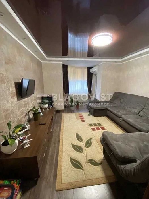 Продається квартира Урлівська, 21б Позняки Осокорки