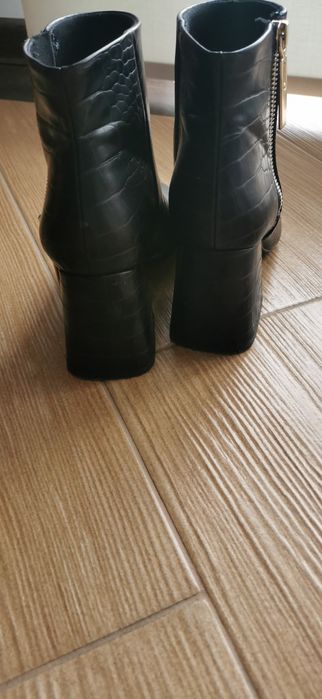 Czarne buty Stadivarius roz 36