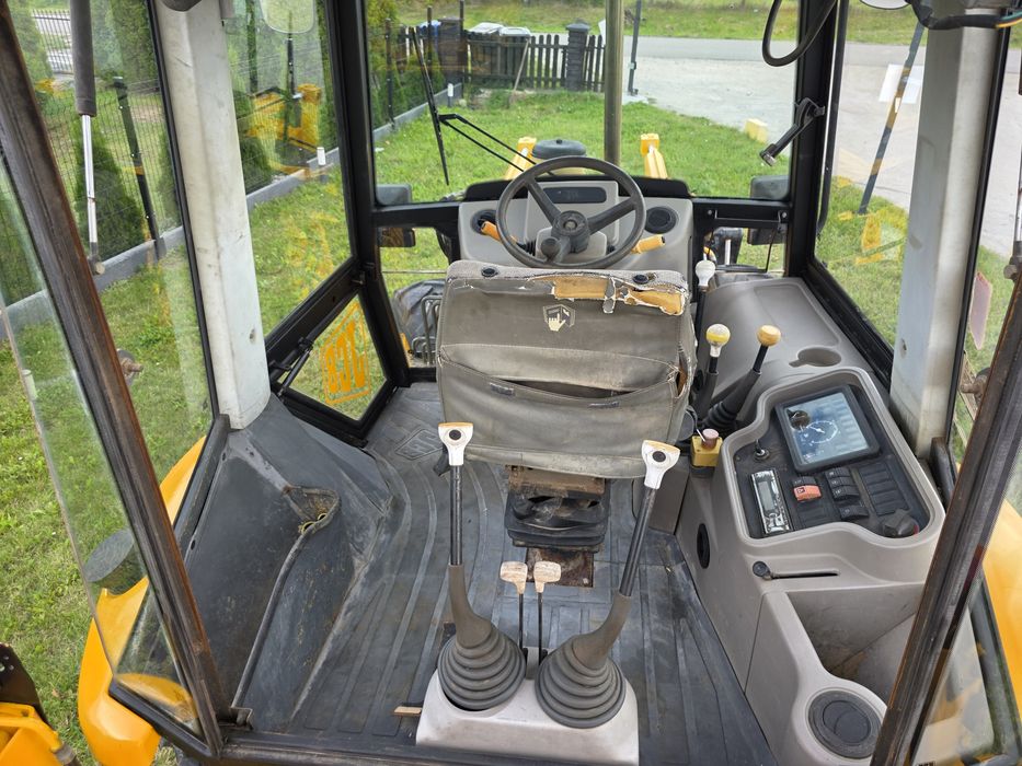 JCB 2CX Widły Szczęka 2Łyżki Nowe Opony 4x4 Brutto