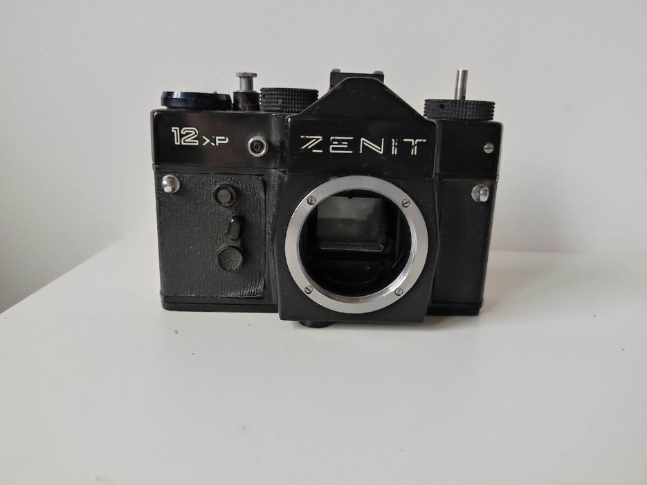 Aparat zenit 12 XP