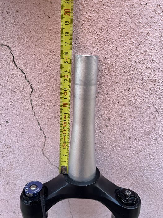 Suspensão Rock Shox REBA 100mm