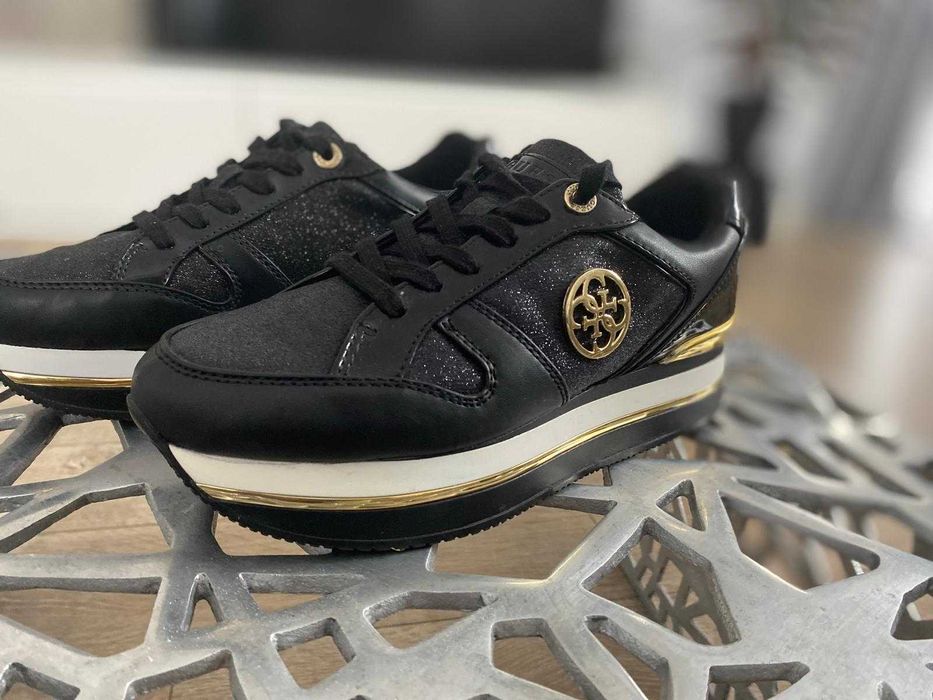 Buty damskie Guess Dealy r 39