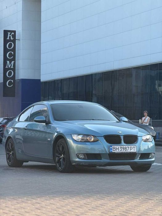BMW 320i Coupe 2007, купе, автомат