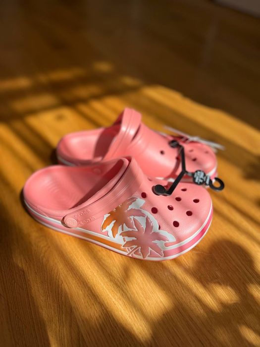 Продам крокси розмір m4w6