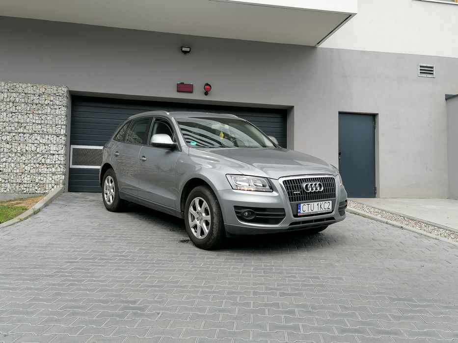 Audi Q5 / 2011 / Quattro / 2.0 TDI / Manual ///