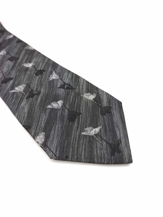 Hugo Boss szary jedwabny krawat w kwiaty zm37