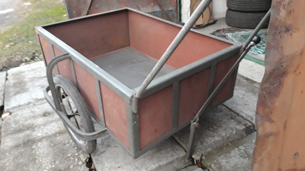 Wózek transportowy jednoosiowy