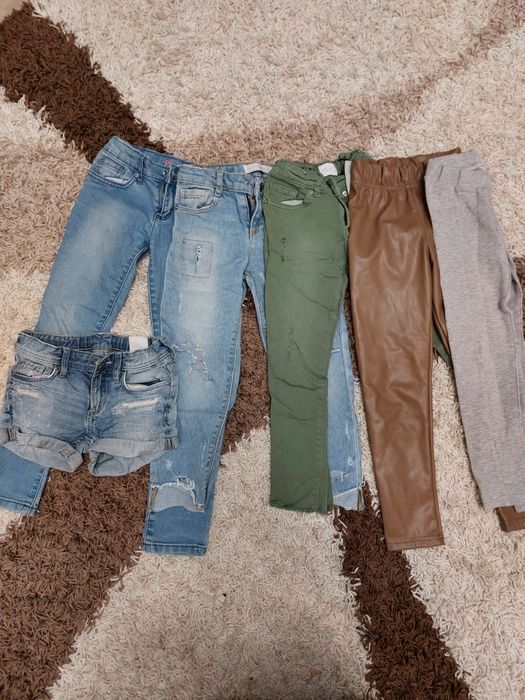 Джинсові штани шорти кожані штани лосіни  для дівчинки 3- 6 років